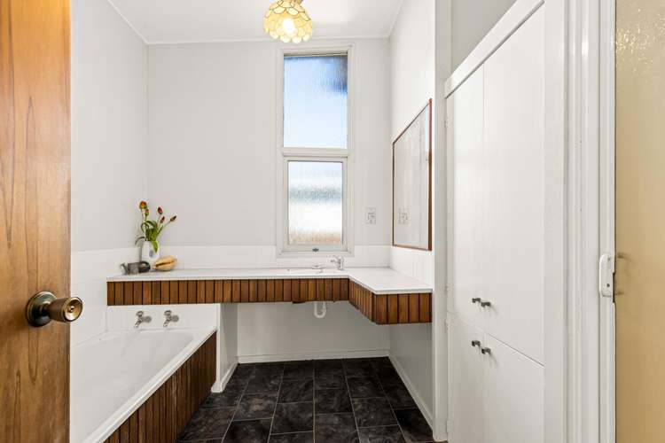 1/1 Jeanette Place Mairangi Bay_10