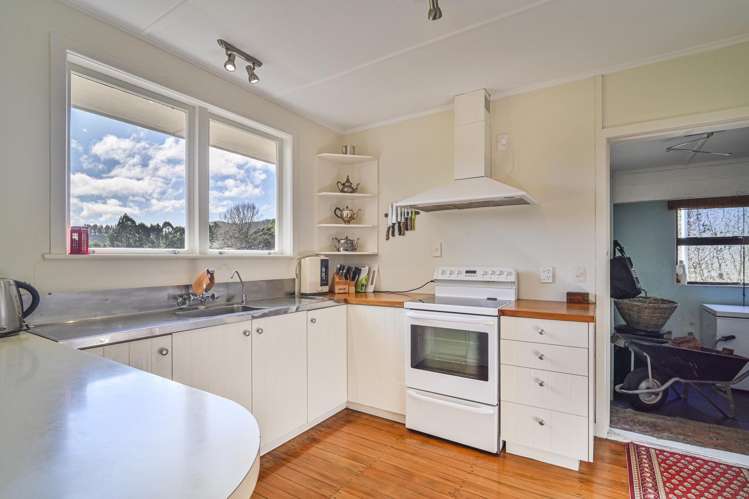 1015 Waitara Road Te Haroto_25