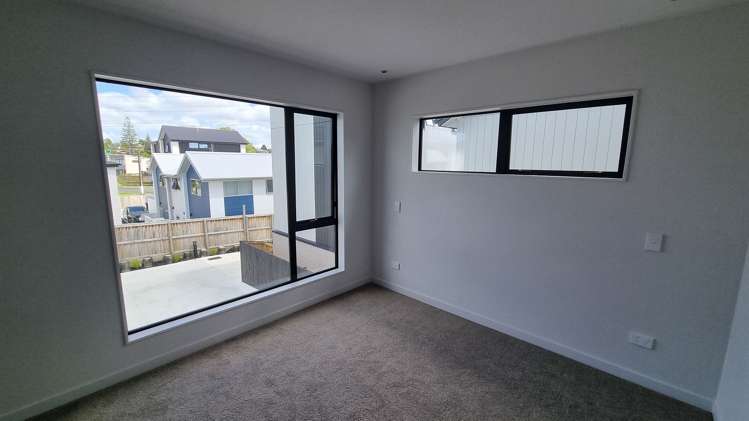 5/25 Titoki Street Te Atatu Peninsula_17