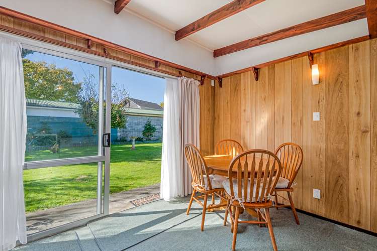 19 Lockhart Avenue Milson_16