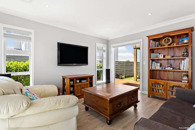 10 Tuangi Street Long Bay_20