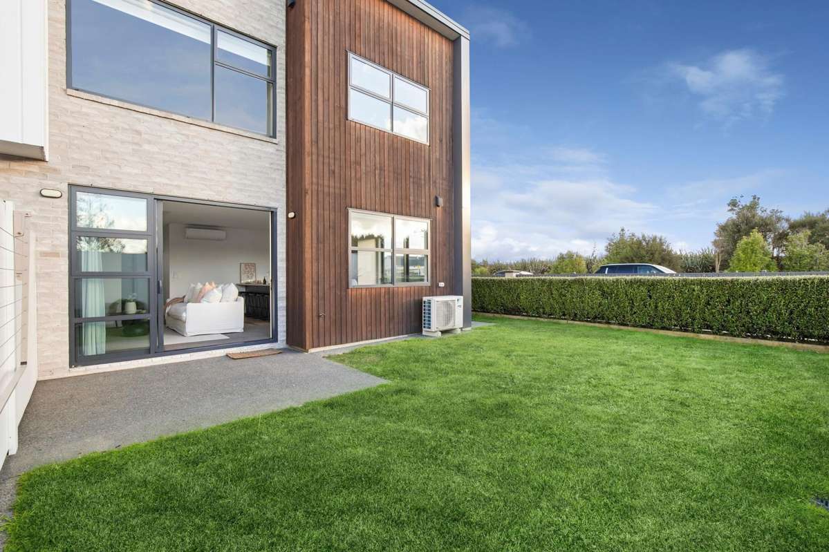 1/102 Swayne Road_0
