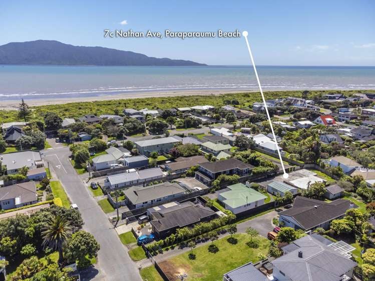 7B & C Nathan Avenue Paraparaumu Beach_11