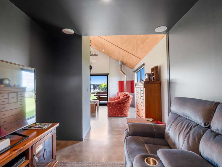 1228A Camerons Line Feilding_11