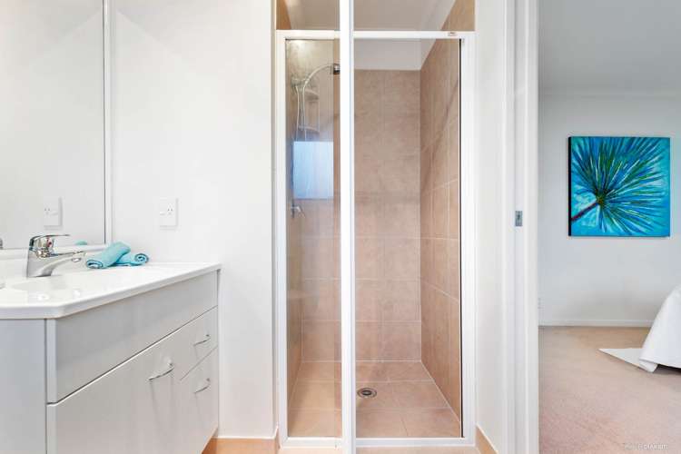 5 Eastside Drive Pukekohe_10