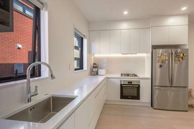 18/59 Spring Street_2