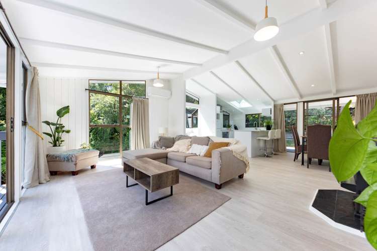 8 Janet Place Laingholm_7