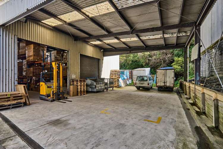 11 Glover Street Ngauranga_3