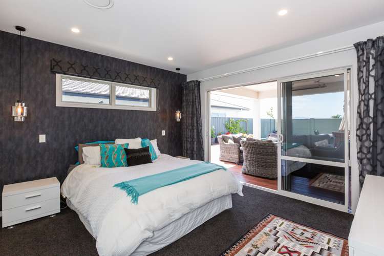 32 Pelorus Avenue Poraiti_8