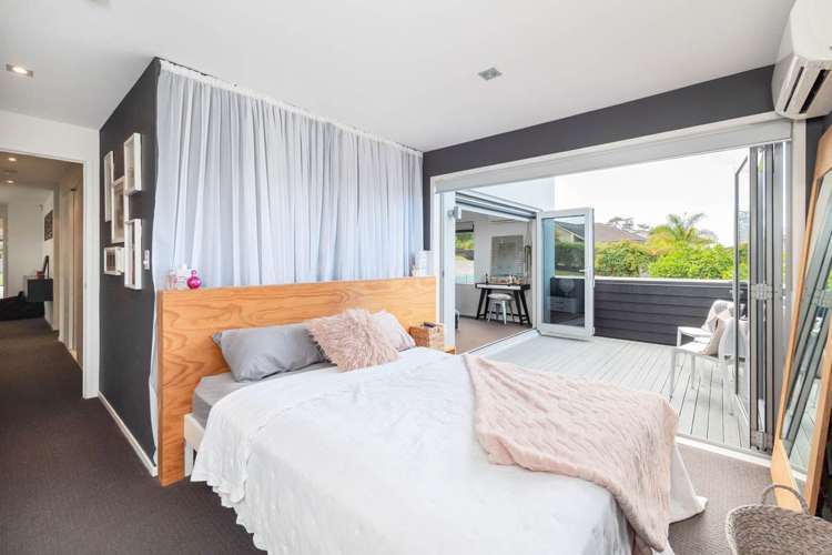 64 Lake Panorama Drive Henderson_16