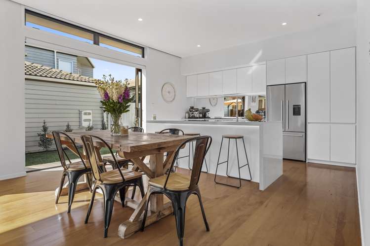 1/21 Foch Avenue Mount Roskill_11