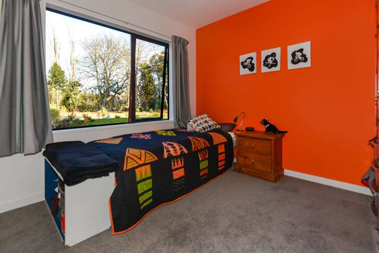 733 Mclaughlins Road Darfield_14