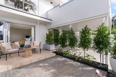 2/1 Taranaki Road_2