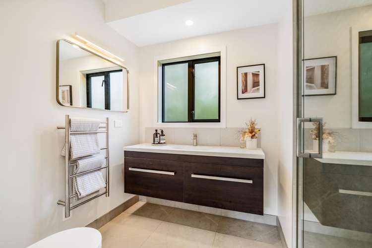 37 Peary Road Mount Eden_10