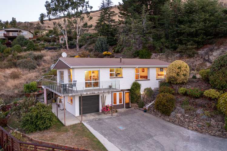 16 Edinburgh Street Green Island_16