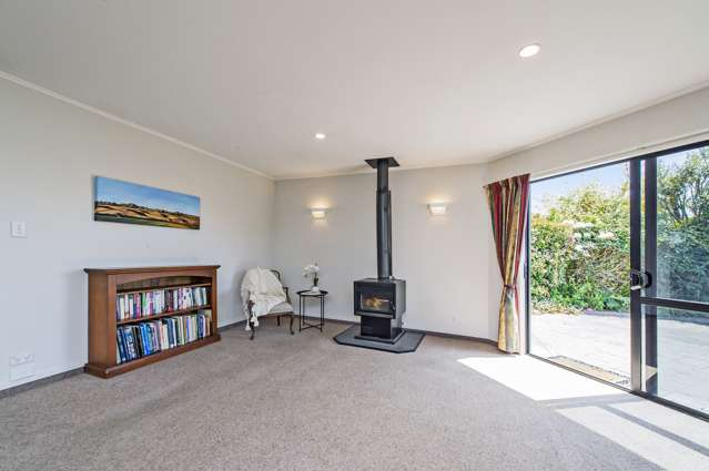 1 Devon Crescent Darfield_3