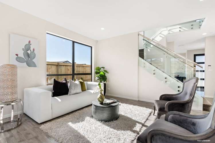 6 Cooladawson Drive Flat Bush_8