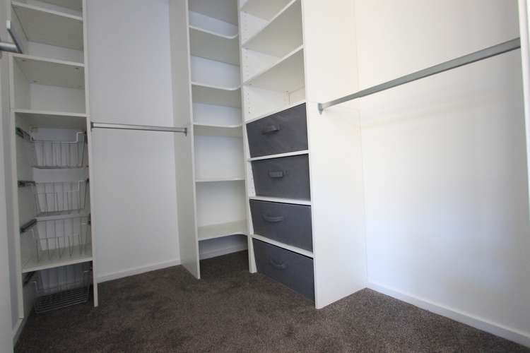 3 Hurricane Way Burleigh_13