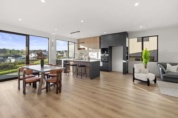242C West Hoe Heights Orewa_5