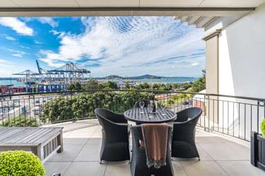 6B/118 Gladstone Road_4