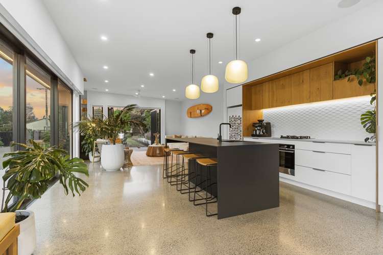 221 Sylvia Road Whangamata_14