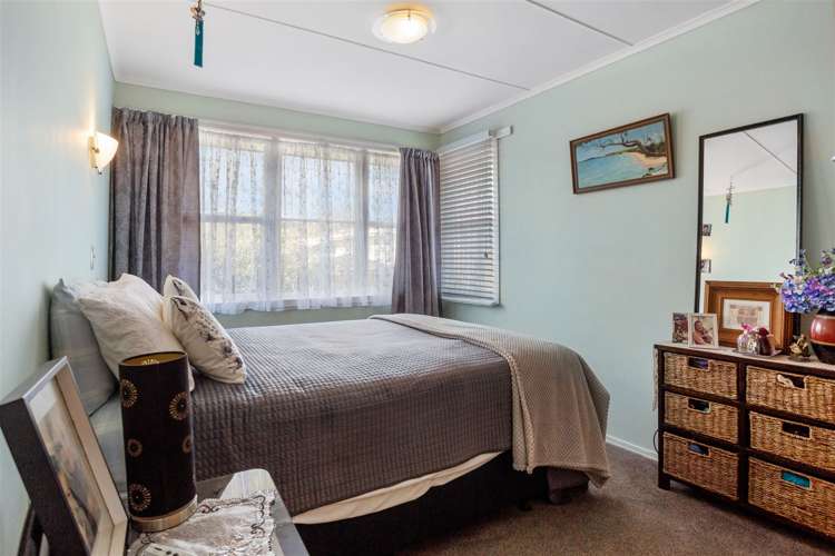 35 Station Road Paeroa_14