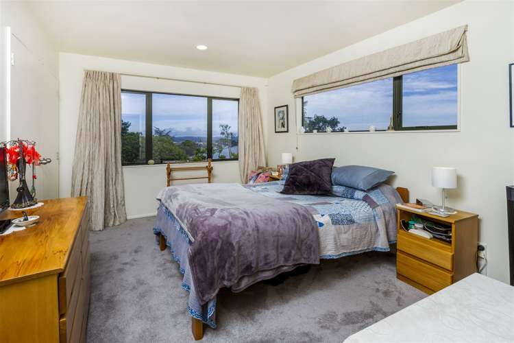 8b Aeroview Drive Beach Haven_11