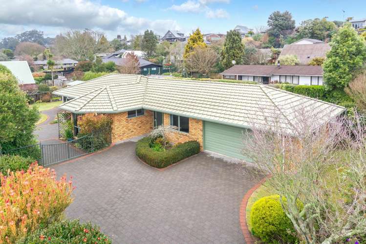 12 Fairburn Place Leamington_18