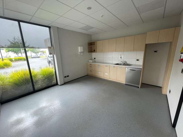 93 Maui Street Pukete_2
