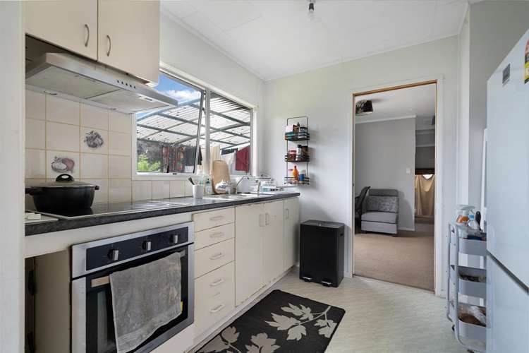 82 & 84 Moire Road Royal Heights_29