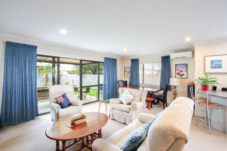 75a Harold Holt Avenue Onekawa_3