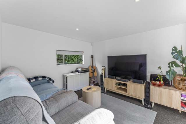 61 Renown Road Raumati South_3