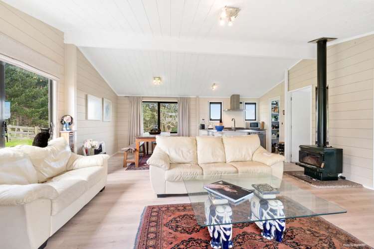 6 Puketiro Road Whitford_7