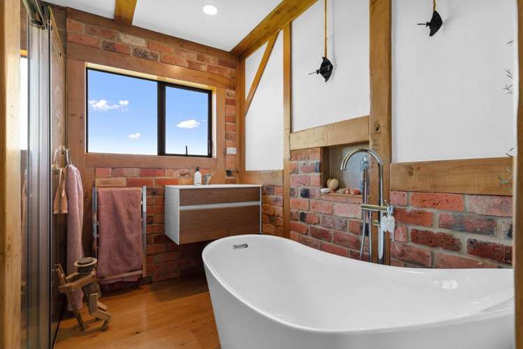 63 Otara Road Kaiwaka_13