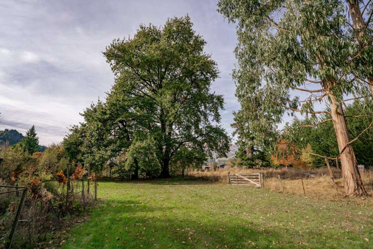 8 Roches Lane Lumsden Surrounds_16