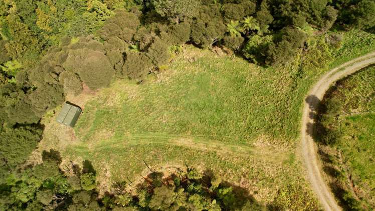 717 Wright Road Aongatete_14