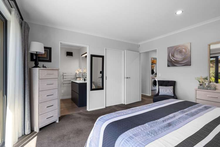 7 Ridings Grove Richmond_12