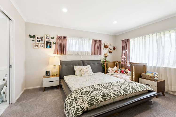 52 Wattle Farm Road Wattle Downs_5