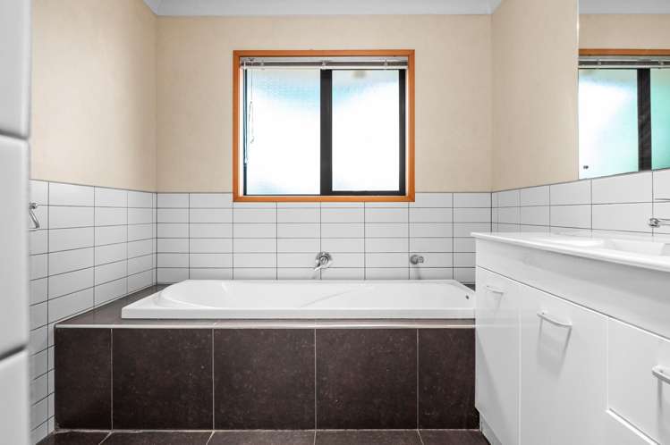 24 Nielsen Gardens Rototuna_14