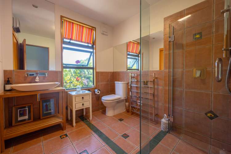 691 Aubrey Road Albert Town_14