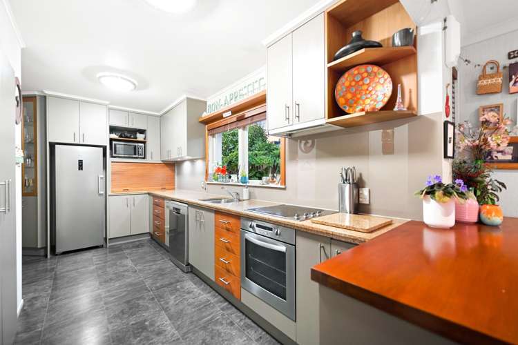 6 Tudor Crescent Chedworth_5