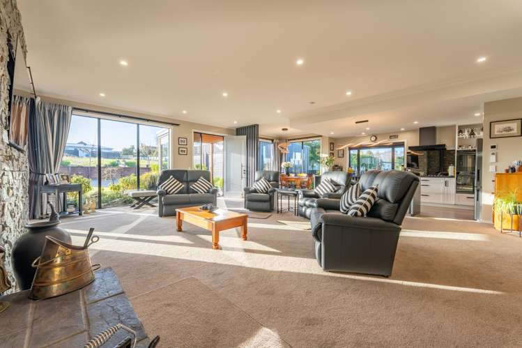 45 Meadowstone Street Gleniti_10