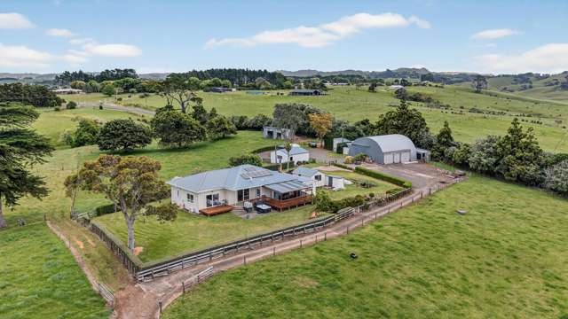 722 Awhitu Road Waiuku_2