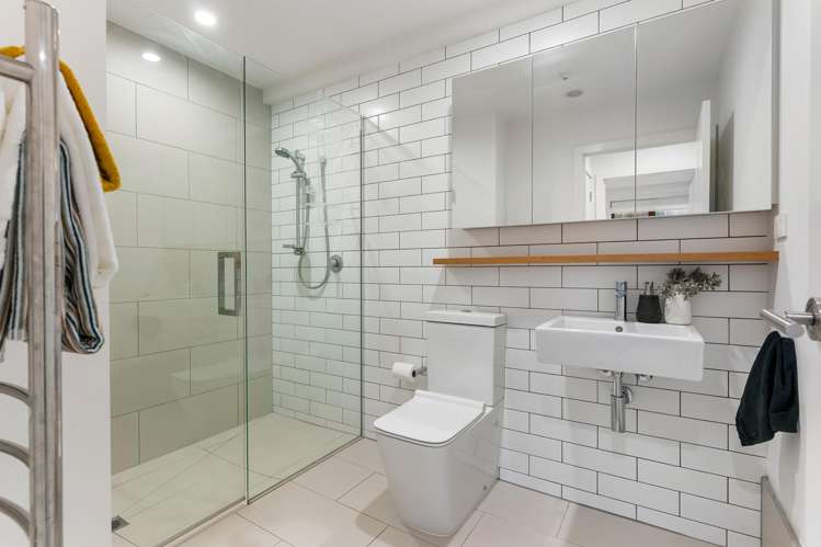 G01/30a Enfield Street Mount Eden_11