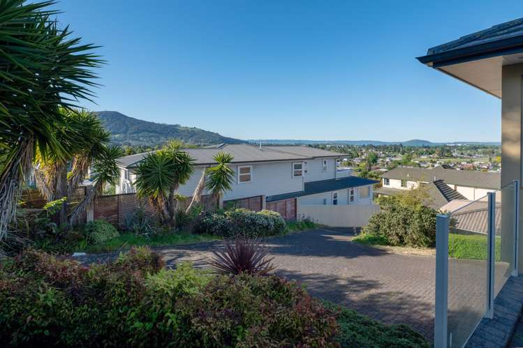 22 Cobbe Place Pomare_21