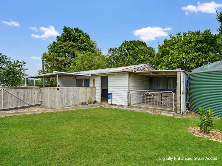54 Kuku Beach Road Levin_13
