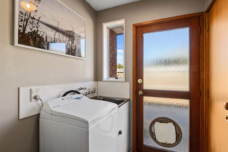 9 Heriott Close Burwood_14