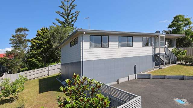 216 Solar Road Glen Eden_4