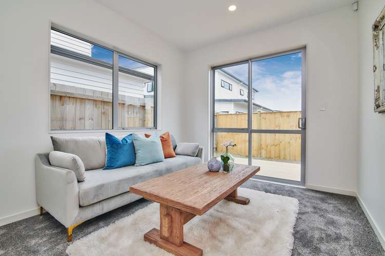 19 Camp X Place Whenuapai_9