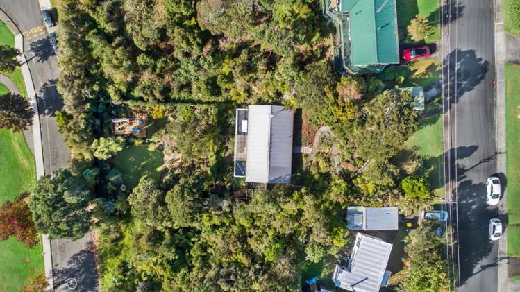 10 Kia Ora Road Beach Haven_1